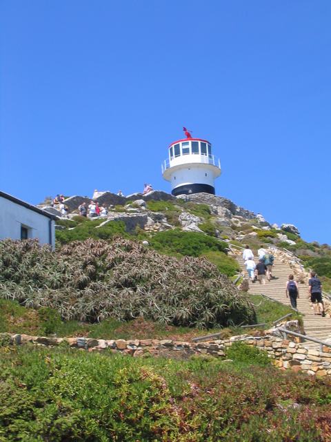 https://d3r8gwkgo0io6y.cloudfront.net/upload/Cape Point light house02.jpg